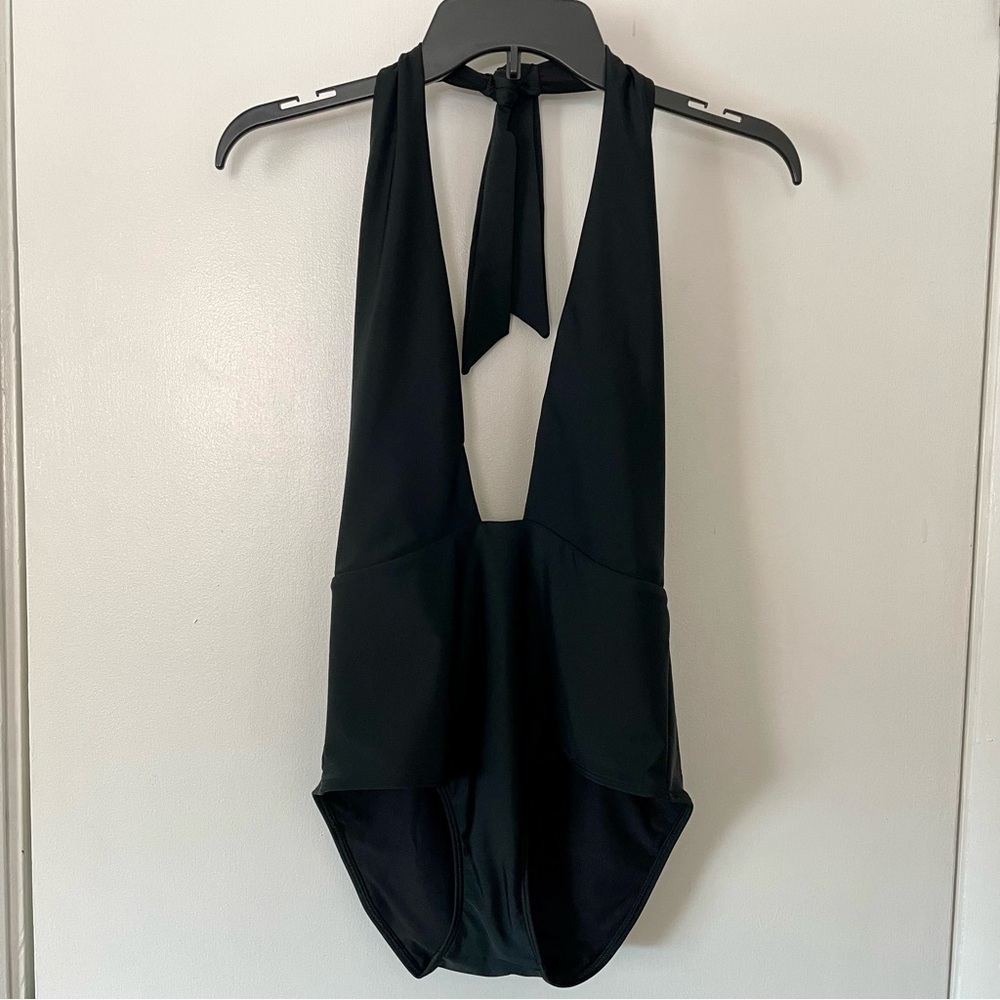 NWT Aerie Women's Black Deep V Neck Halter One Piece Swimsuit Size M